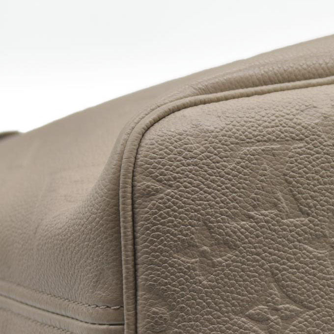 $2940 Louis Vuitton Empreinte Leather Neverfull MM