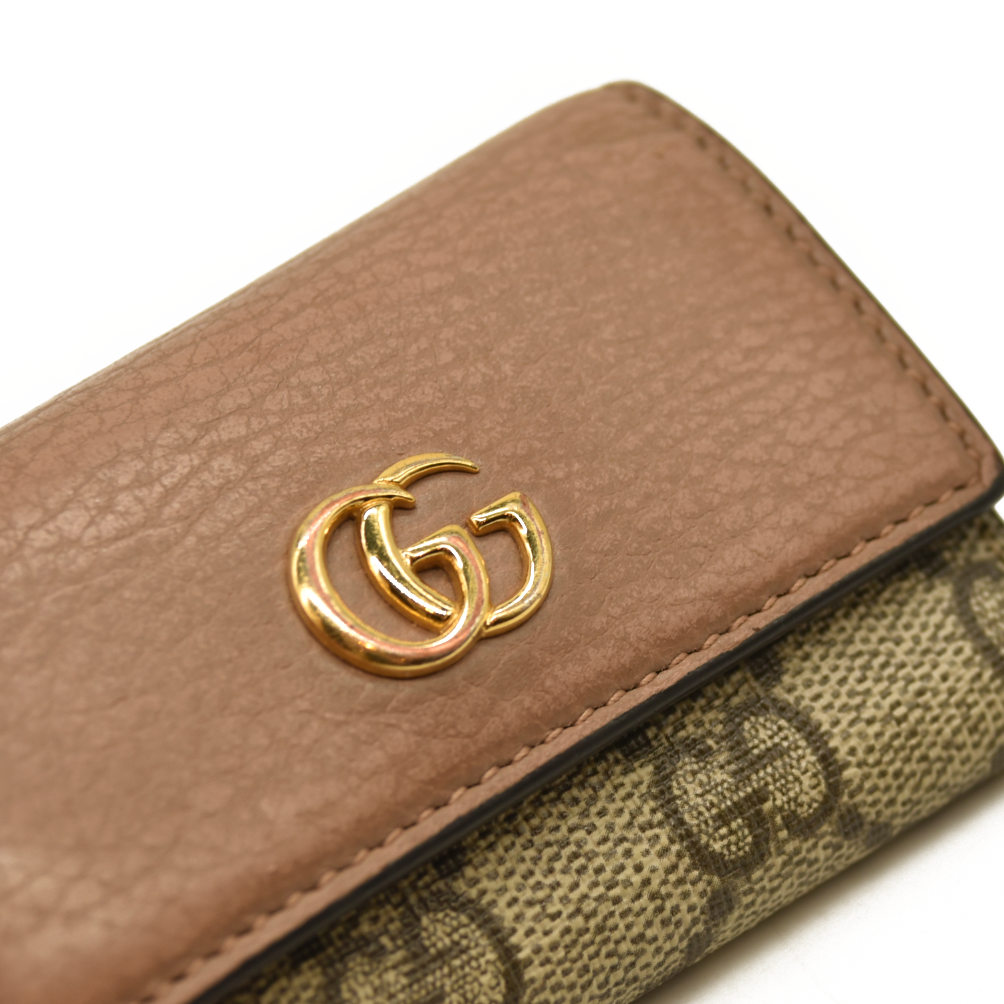 Gucci  Dollar Calfskin GG Supreme Monogram GG Marmont 6 Key Holder Case Porcelain Rose Beige Ebony