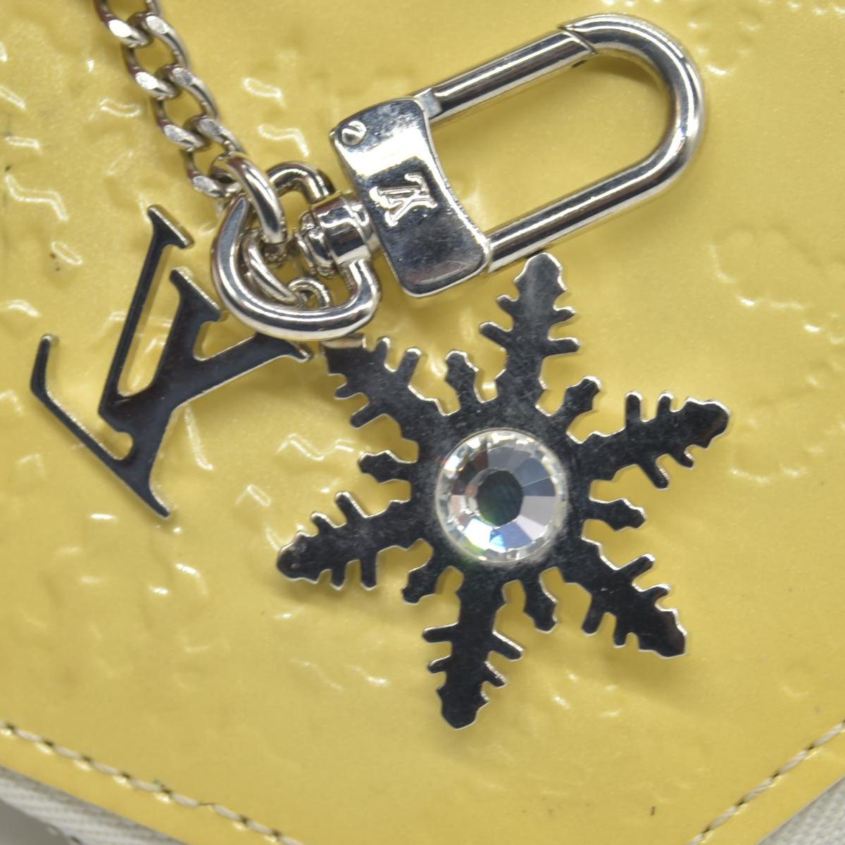 $550 2009 LOUIS VUITTON Vernis Porte-Monnaie Flocon MM Perle SN3009