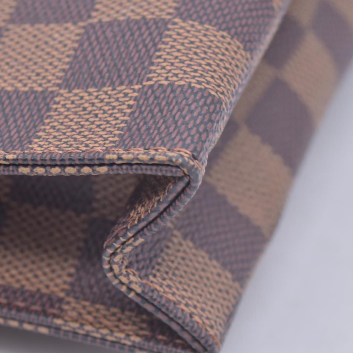$760 1996 LOUIS VUITTON Damier Ebene Toiletry Pouch 26 TH0956