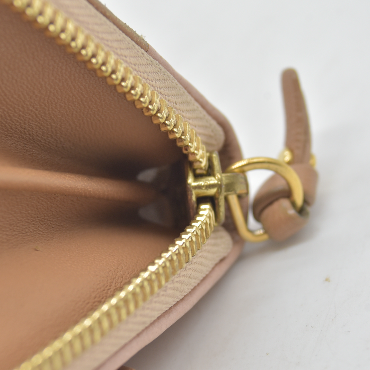 Chloe Indy Leather Zippy Long Wallet Purse Bicolor