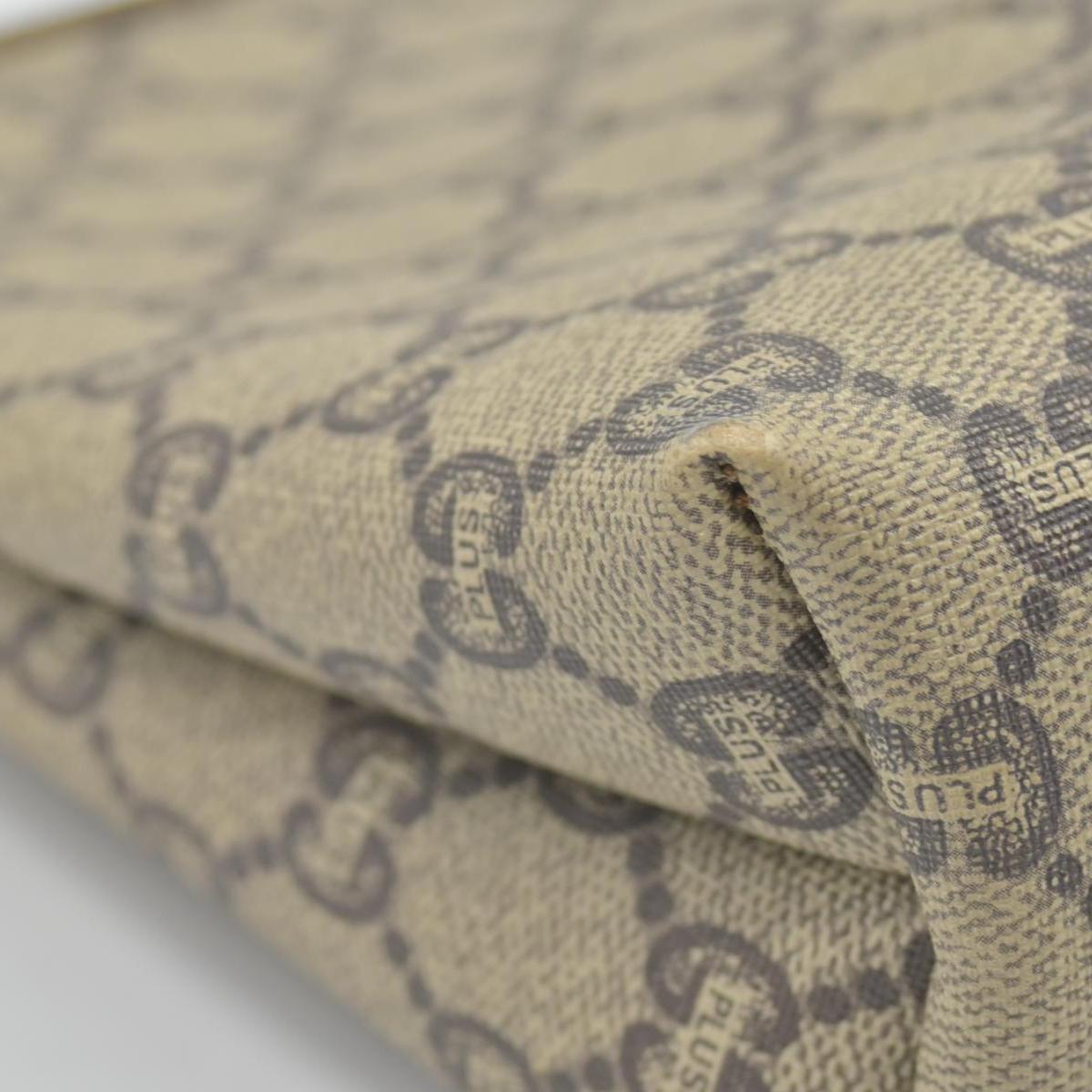 $1010 Gucci GG  Gucci Plus PVC Leather Pouch Clutch Bag