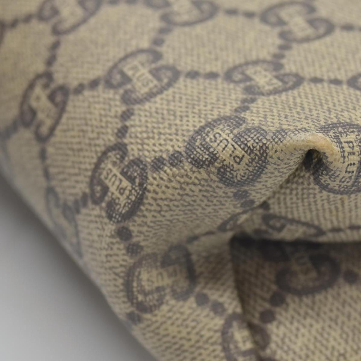 $1010 Gucci GG  Gucci Plus PVC Leather Pouch Clutch Bag