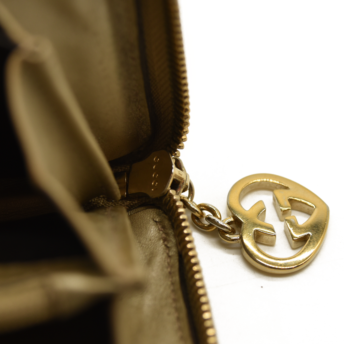 Gucci  Metallic Guccissima Lovely Zip Around Wallet Gold