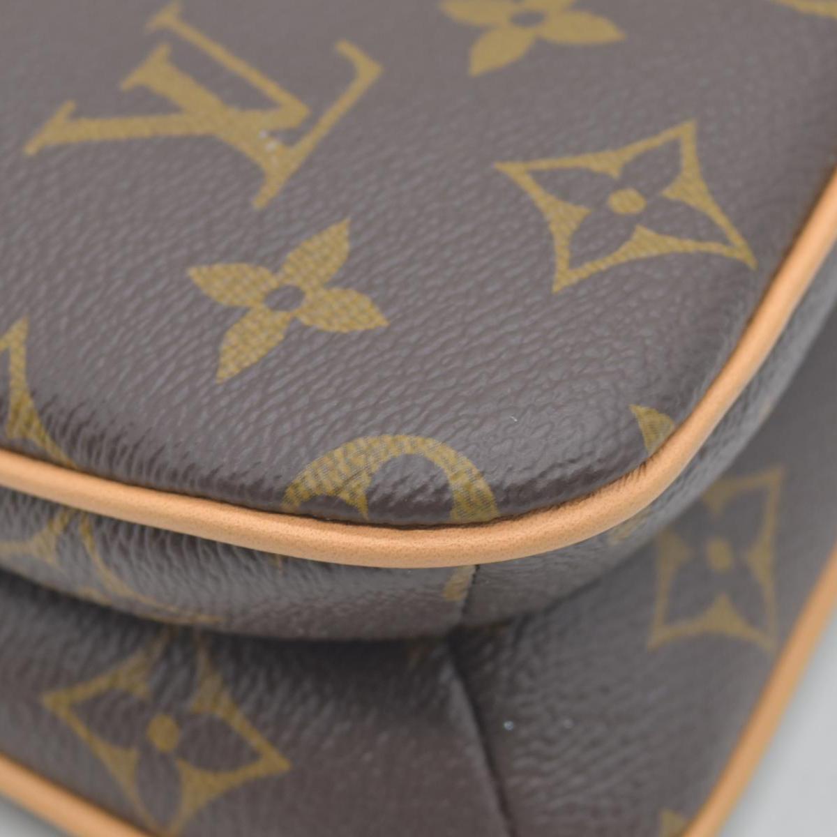 $1890 Louis Vuitton Monogram Liv Pochette