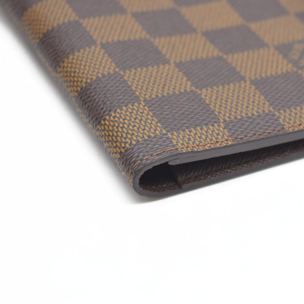 $390 Louis Vuitton  Damier Ebene Passport Cover CA4087