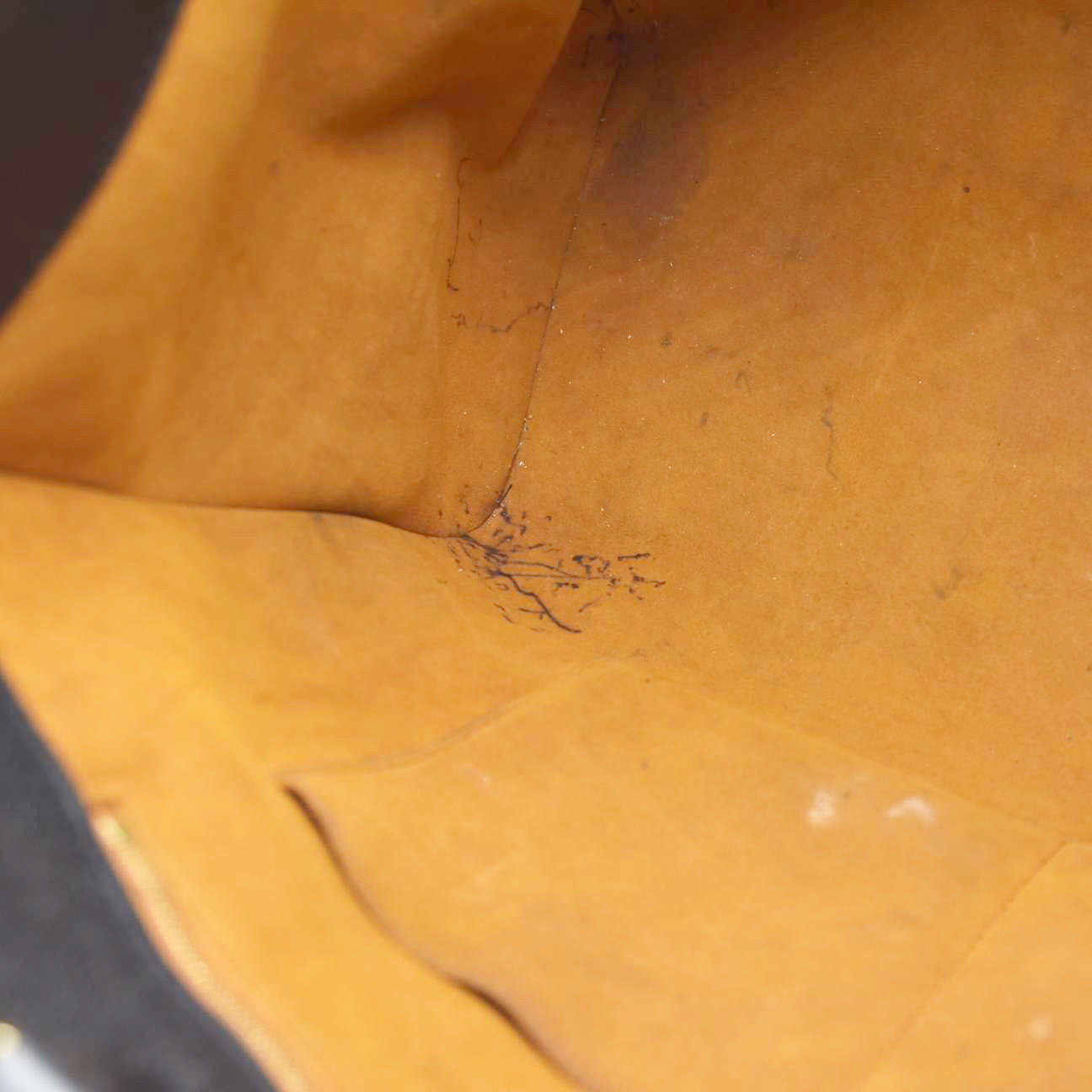 LOUIS VUITTON Empreinte Monogram Giant Onthego GM Black