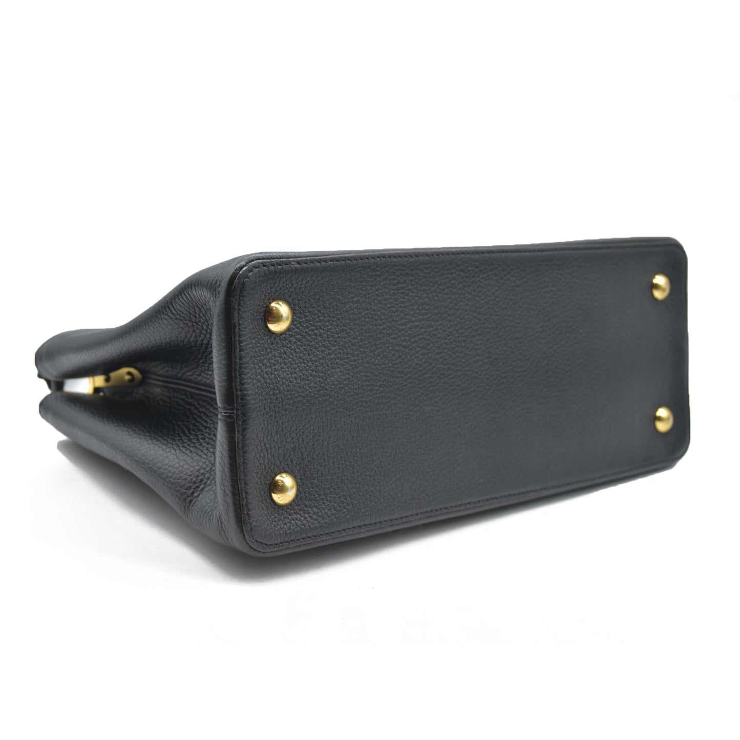 Louis Vuitton  Taurillon Capucines MM Black $7700