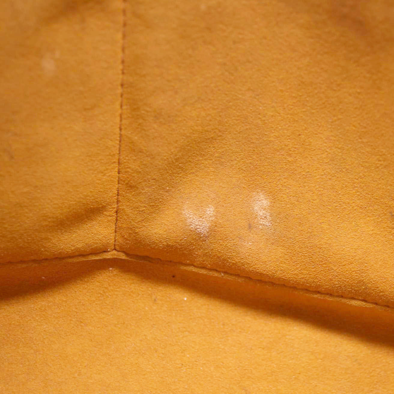 LOUIS VUITTON Empreinte Monogram Giant Onthego GM Black