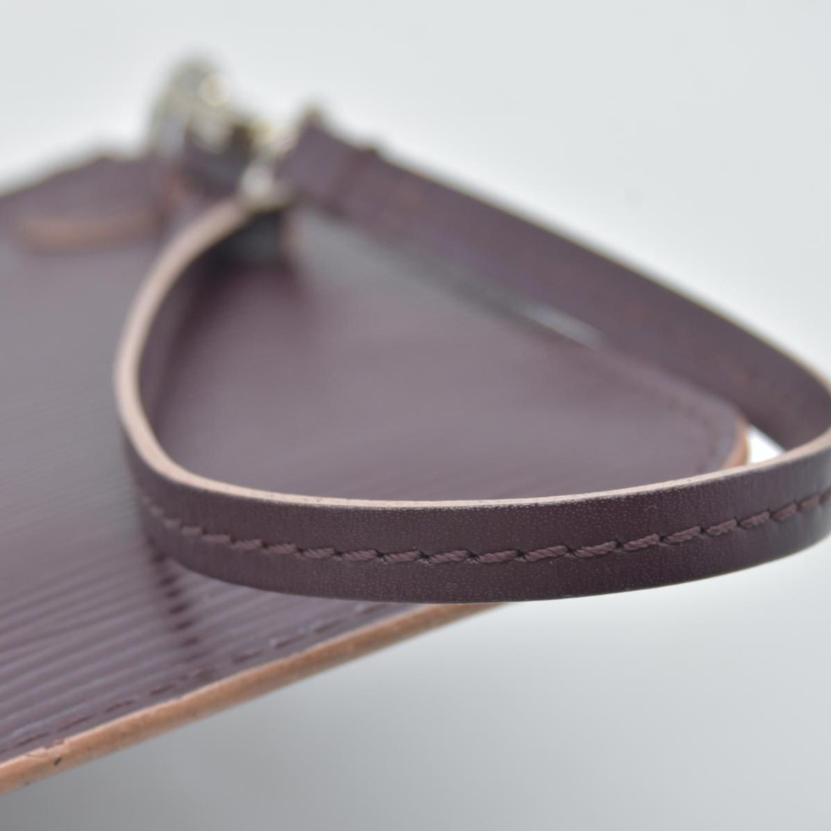 $2640 Louis Vuitton Epi Neverfull MM Quetsche Pochette