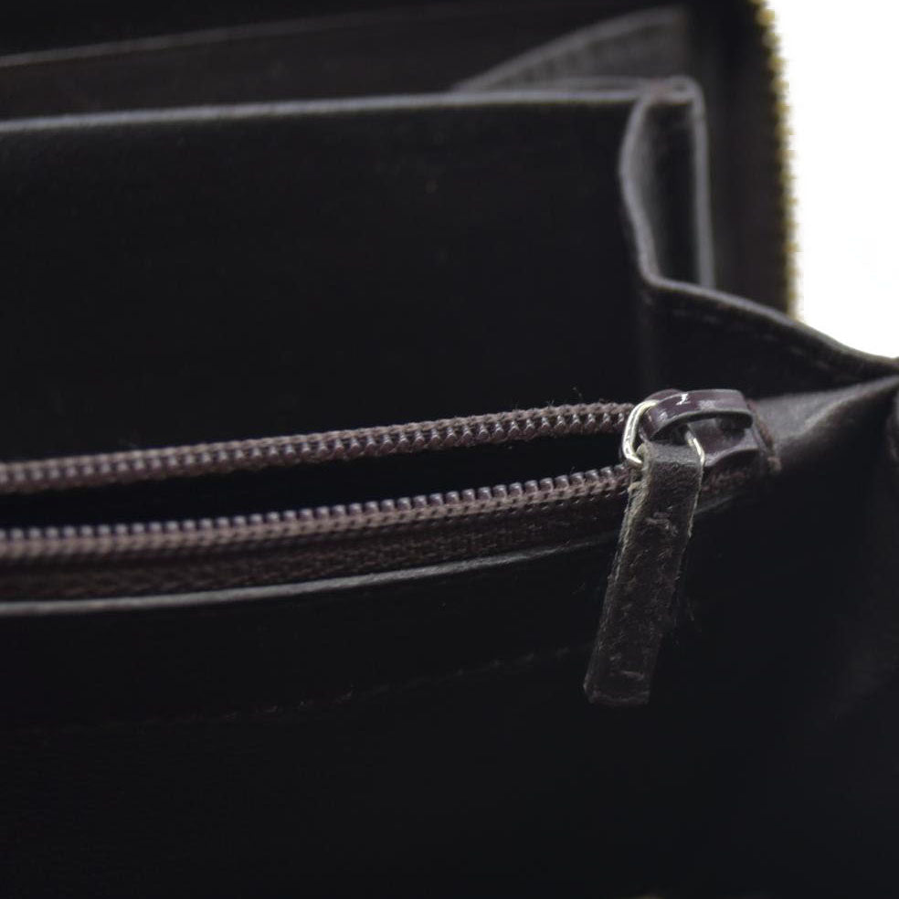 $900 CONSIGNMENT Gucci Leather Printed Continental Wallet