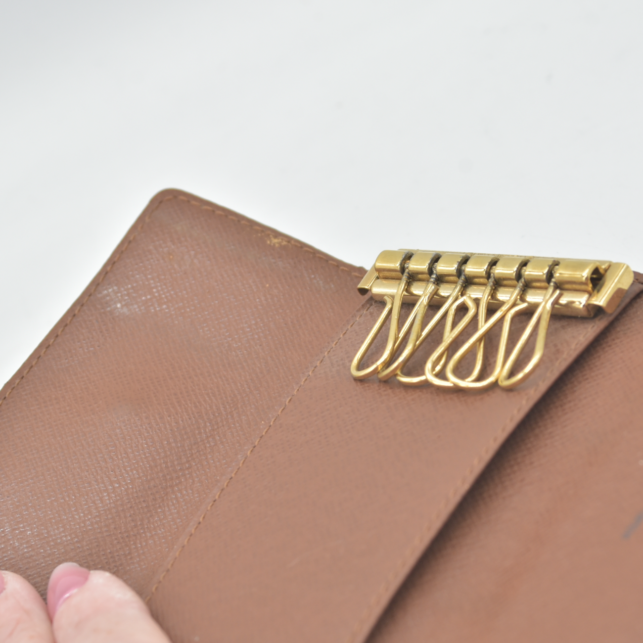 Louis Vuitton Monogram Multicles 6 Ring Key Case CT0024