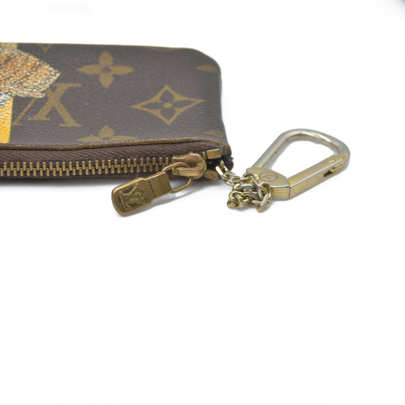$530 CONSIGNMENT Louis Vuitton  Monogram Groom Key Pouch