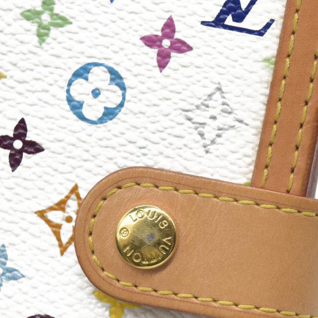 $825 CONSIGNMENT Small Ring Agenda Cover White