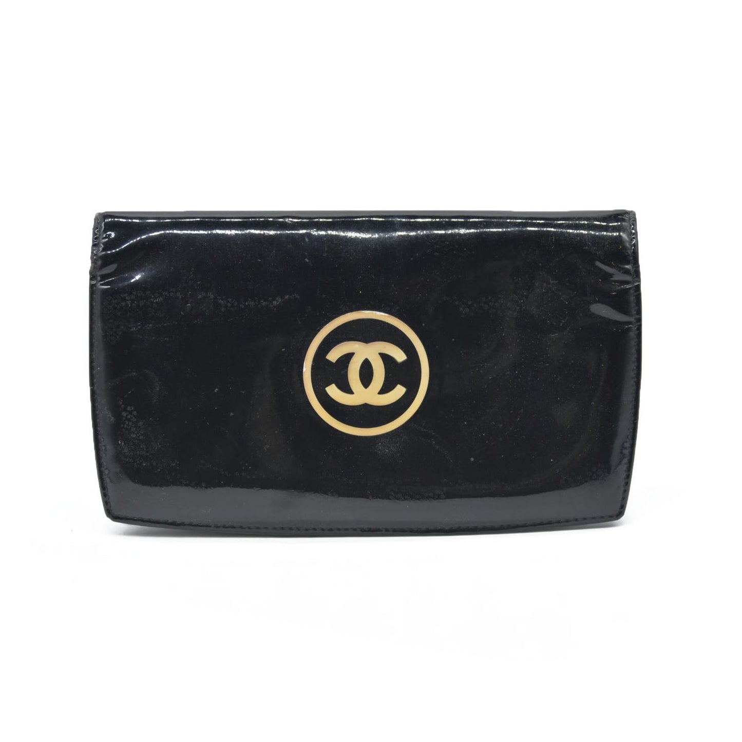 CONSIGNMENT $1100 Chanel 2010's Interlocking CC Logo Continental Wallet