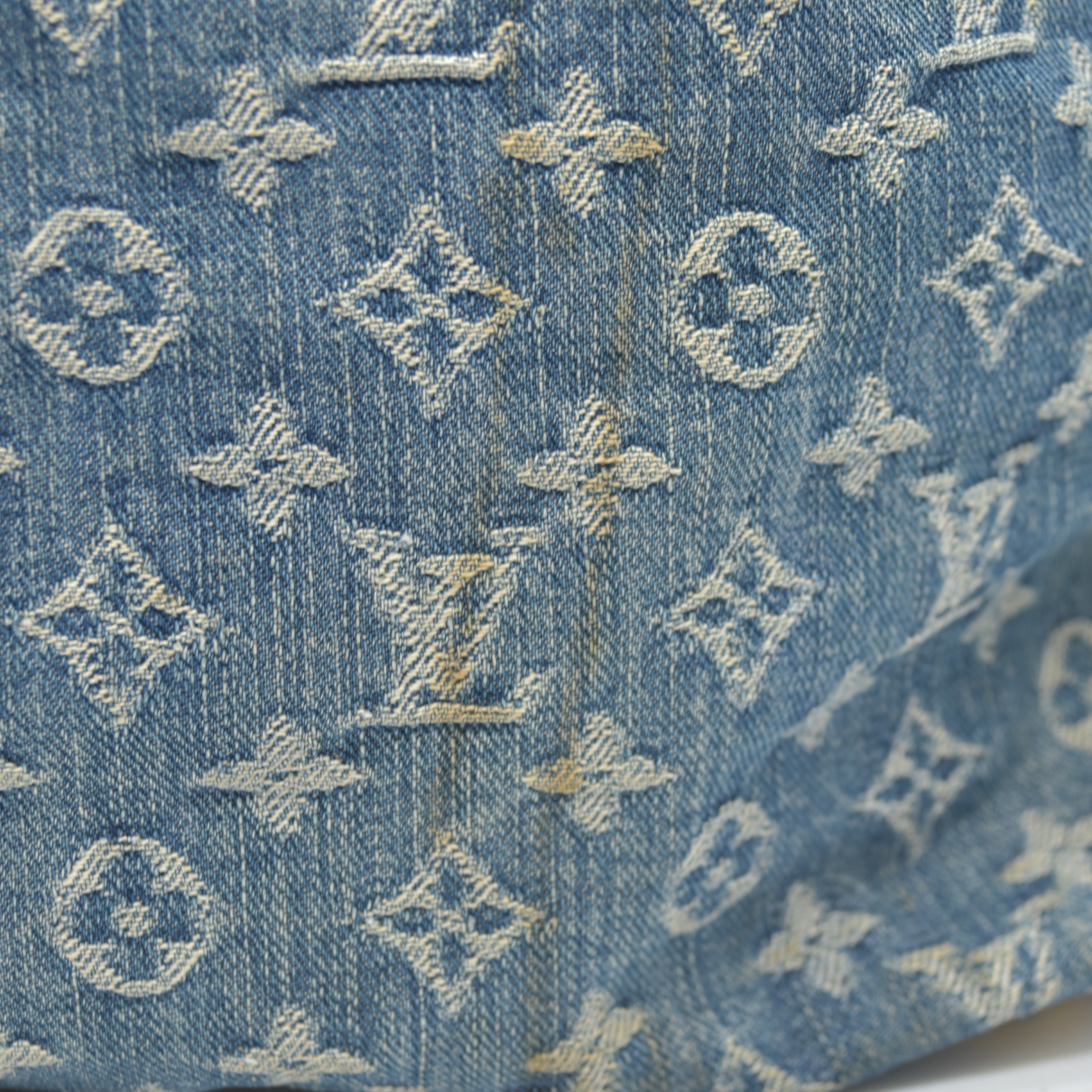 $2280 Louis Vuitton Denim Baggy GM Blue DAMAGED CONSIGNMENT 2005