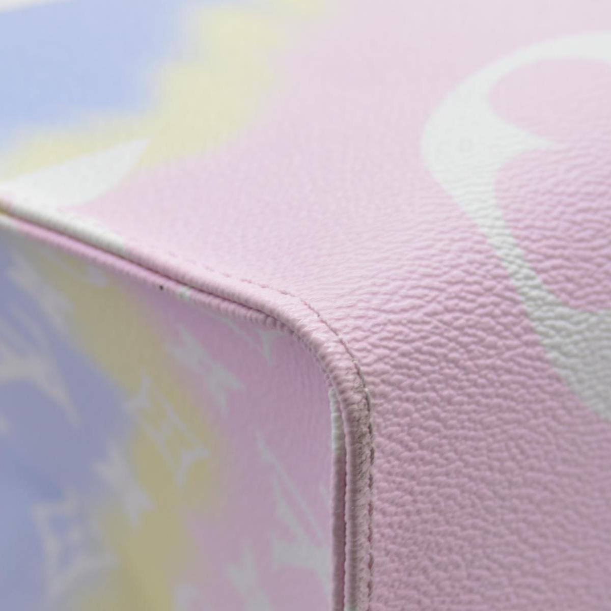 Louis Vuitton 2020 Monogram Giant Escale 'Okinawa' OnTheGo GM