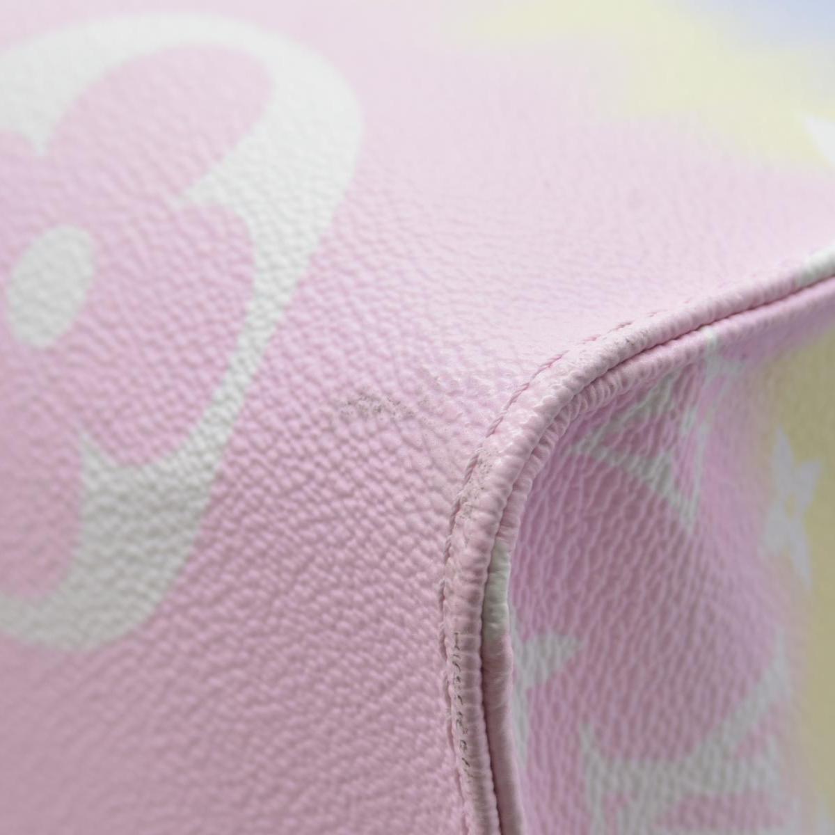 Louis Vuitton 2020 Monogram Giant Escale 'Okinawa' OnTheGo GM