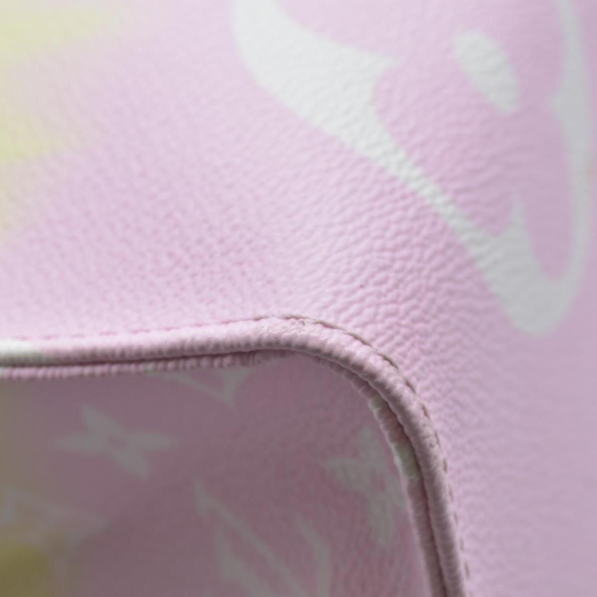 Louis Vuitton 2020 Monogram Giant Escale 'Okinawa' OnTheGo GM