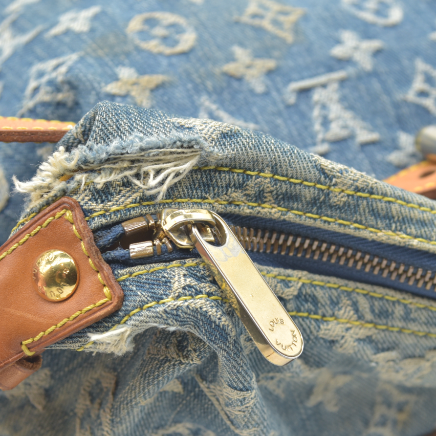 $2280 Louis Vuitton Denim Baggy GM Blue DAMAGED CONSIGNMENT 2005