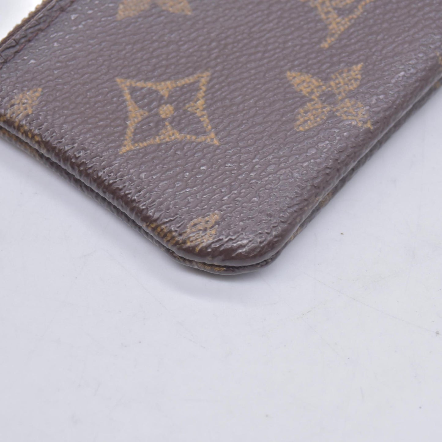 $355 Louis Vuitton Monogram Pochette Cles Key Holder CONSIGNMENT