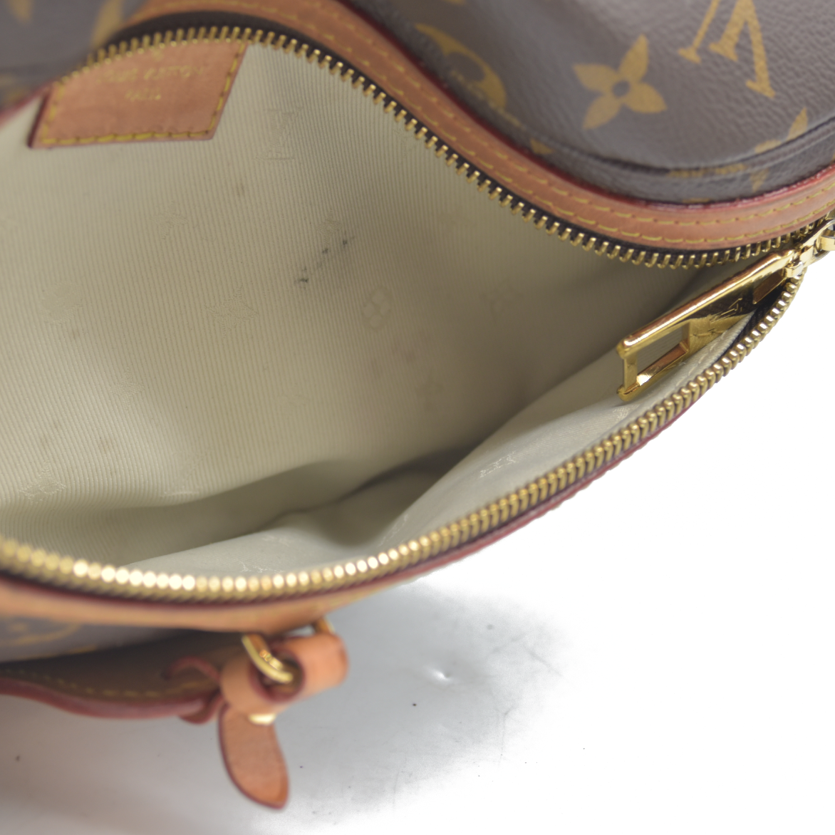 LOUIS VUITTON Monogram High Rise RFID