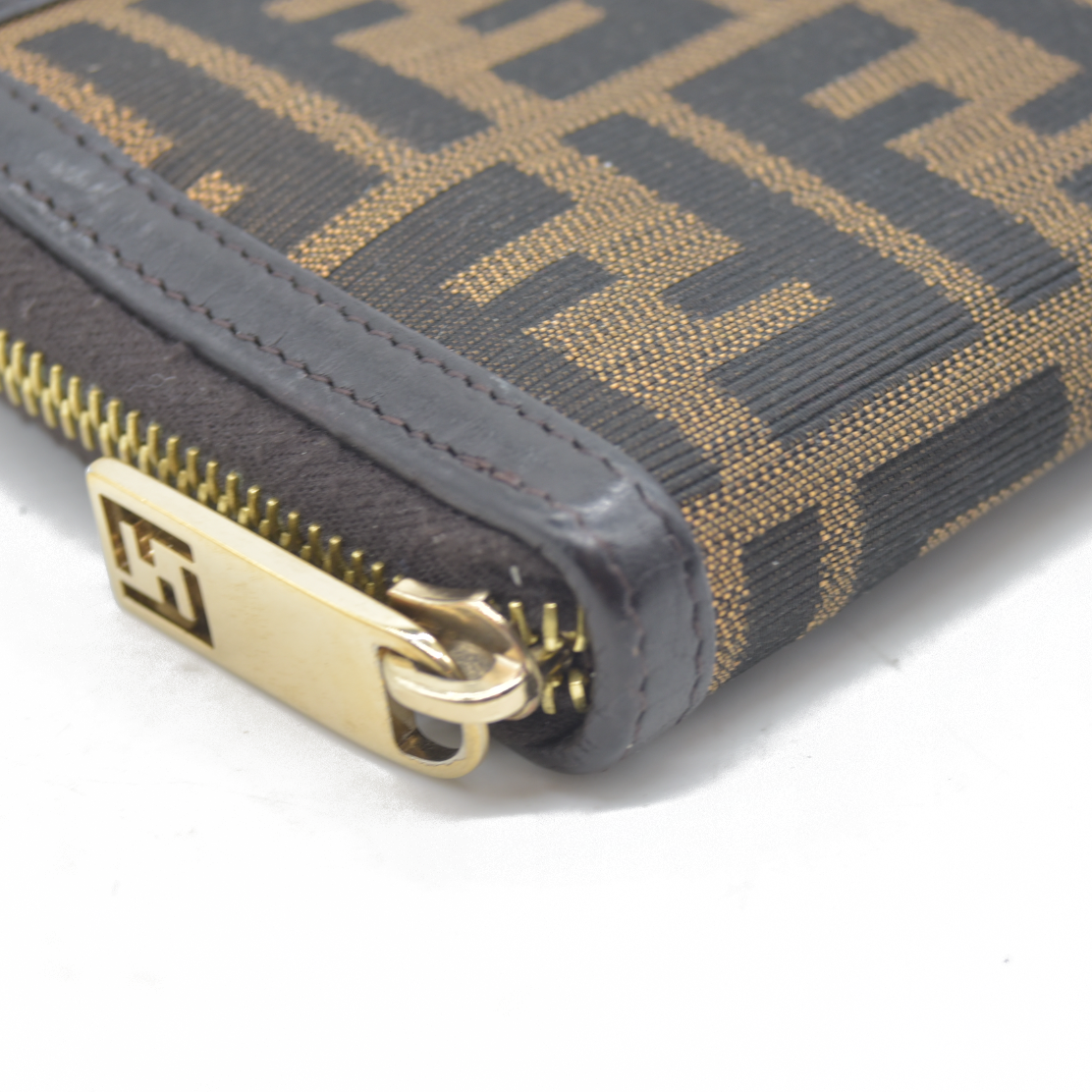 $790 Fendi Tobacco Zucca Canvas and Leather FF Zip Around Wallet CONSIGNMENT