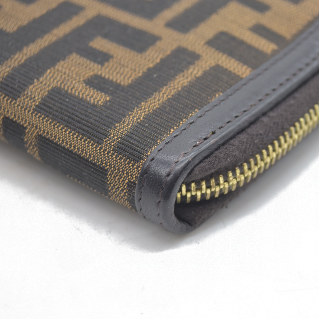 $790 Fendi Tobacco Zucca Canvas and Leather FF Zip Around Wallet CONSIGNMENT