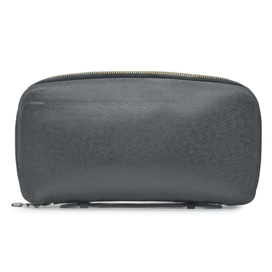 $1250 2004 Louis Vuitton MI0014 Taiga Leather Atoll Organizer Wallet CONSIGNMENT