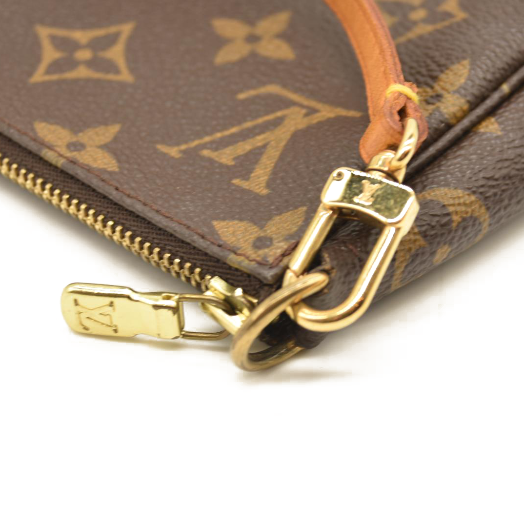 Louis Vuitton  Monogram Pochette Accessories  AR1010