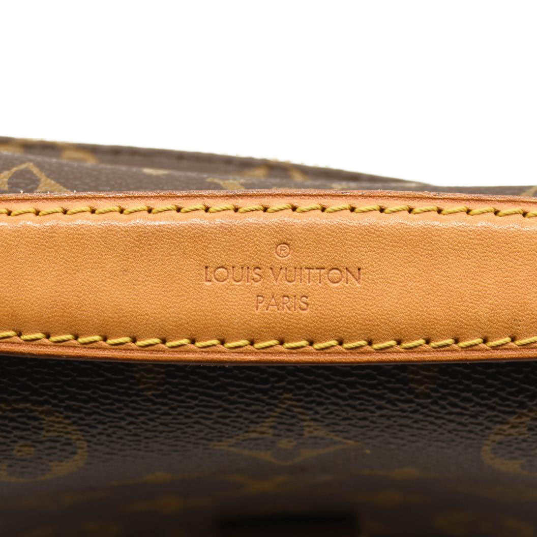 LOUIS VUITTON Monogram Pochette Metis