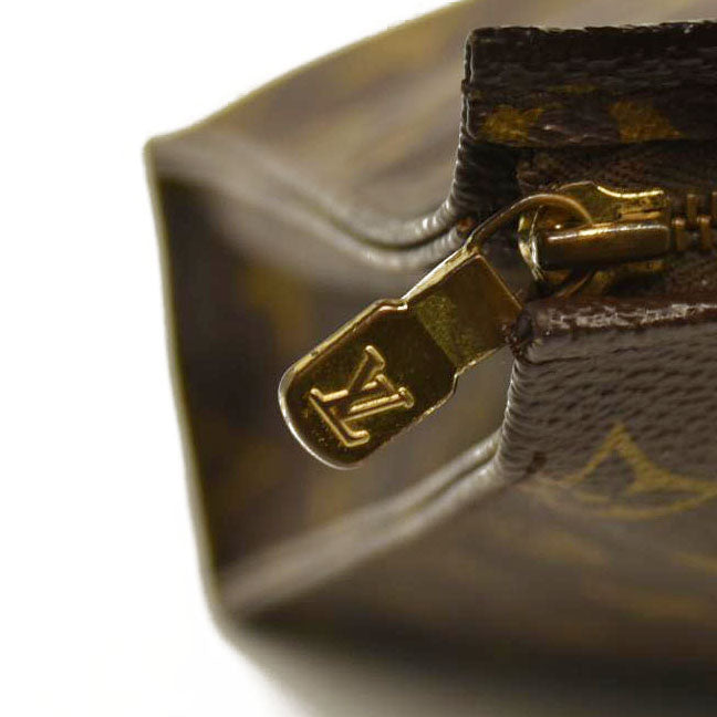 Louis Vuitton  Monogram Toiletry Pouch 26