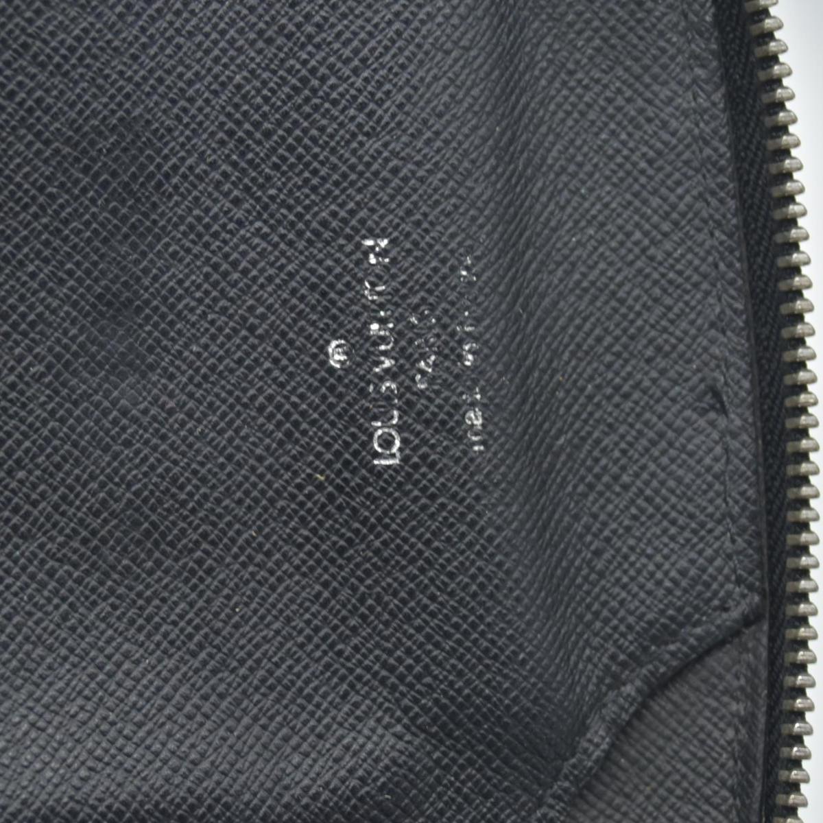 $1250 Louis Vuitton  Taiga Leather Atoll Organizer Wallet CONSIGNMENT