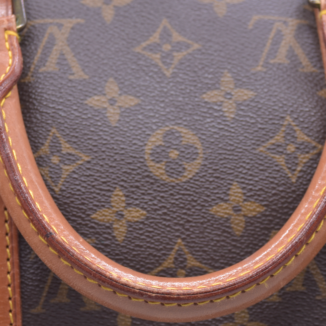 $1440 1988 Louis Vuitton Monogram Keepall 50 VI882
