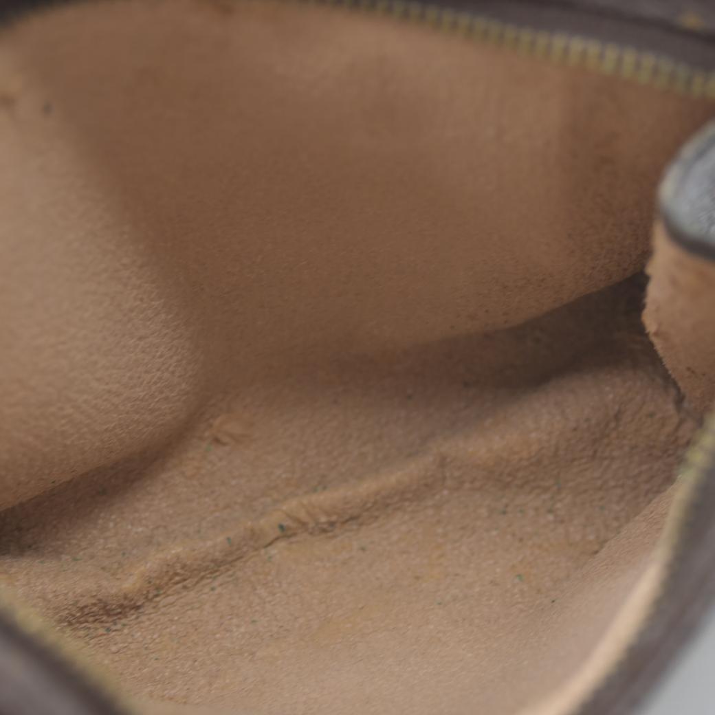 Louis Vuitton Monogram Poche Toilette 15 Cosmetic Pouch MB1908