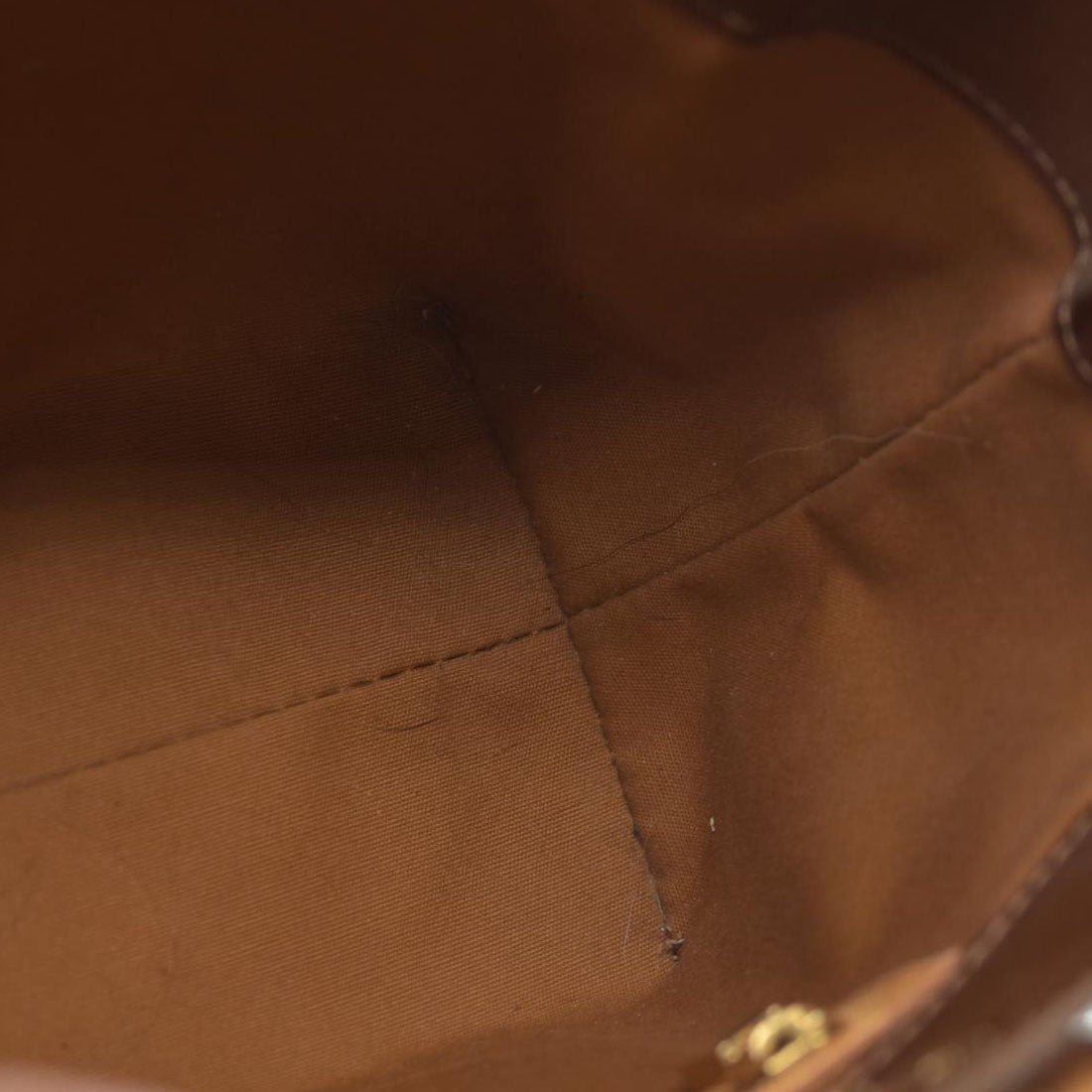$800 CONSIGNMENT Louis Vuitton  Vernis Reade PM Bronze