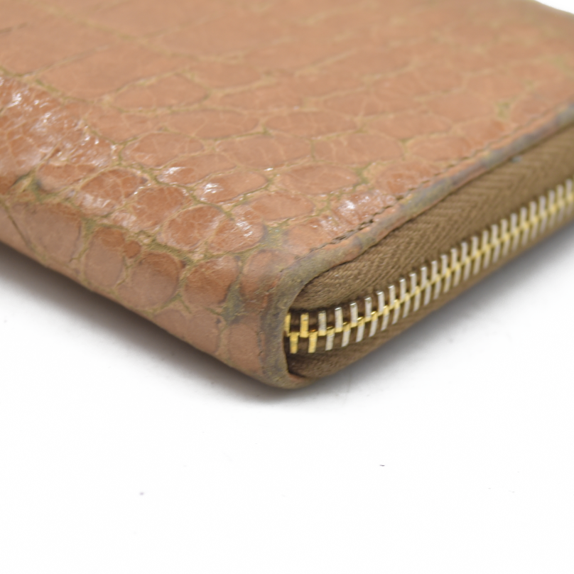AUCTION $995 MIU MIU Logo Embossed Leather Zippy Long Wallet Beige
