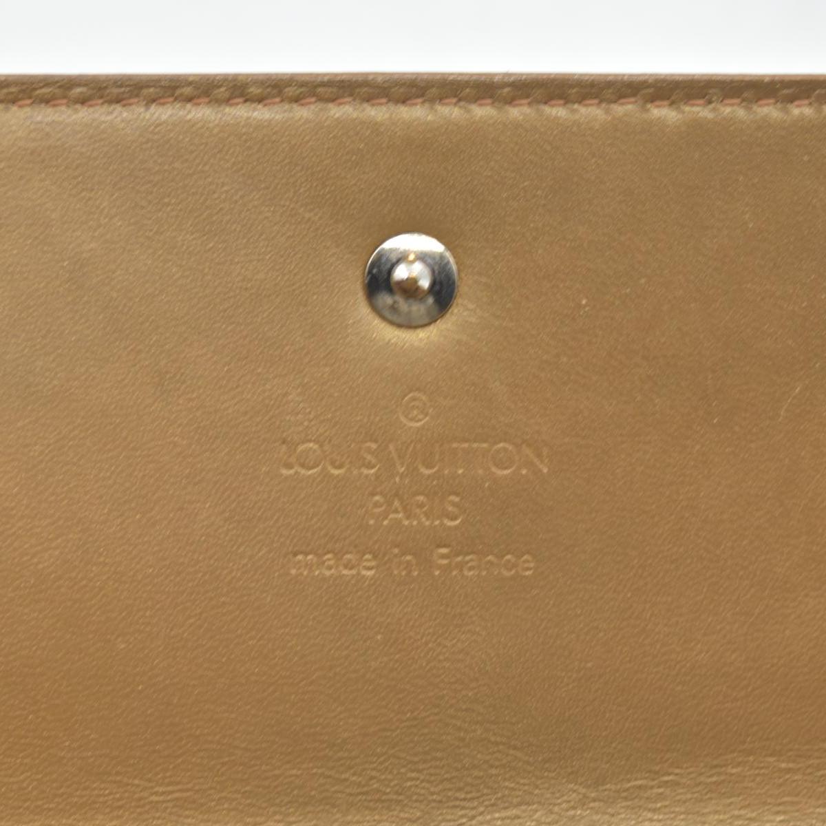 $840 Louis Vuitton Vintage Monogram Vernis Sarah Wallet Beige