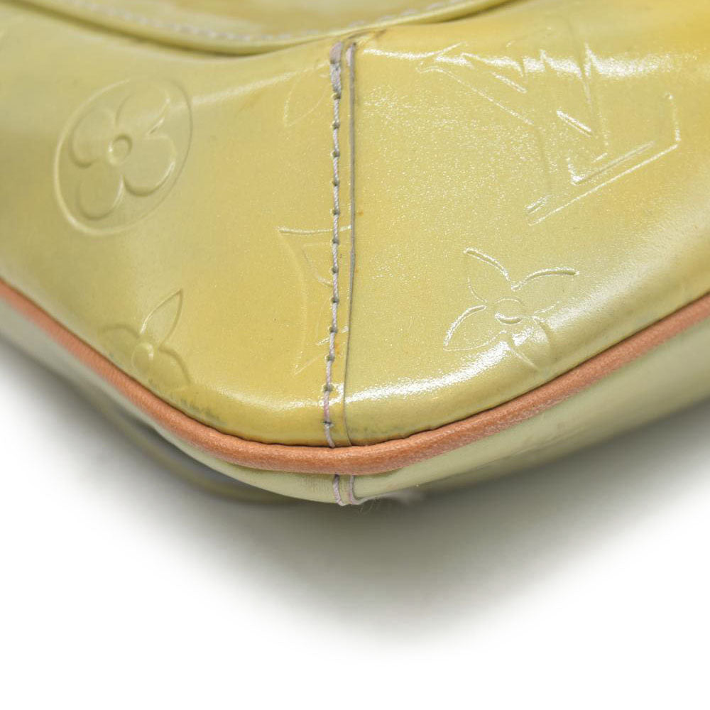 $920 CONSIGNMENT Louis Vuitton  Vernis Thompson Street Beige