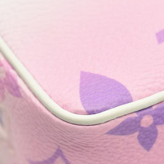 LOUIS VUITTON Monogram Giant Spring In The City Wapity Case Sunrise Pastel