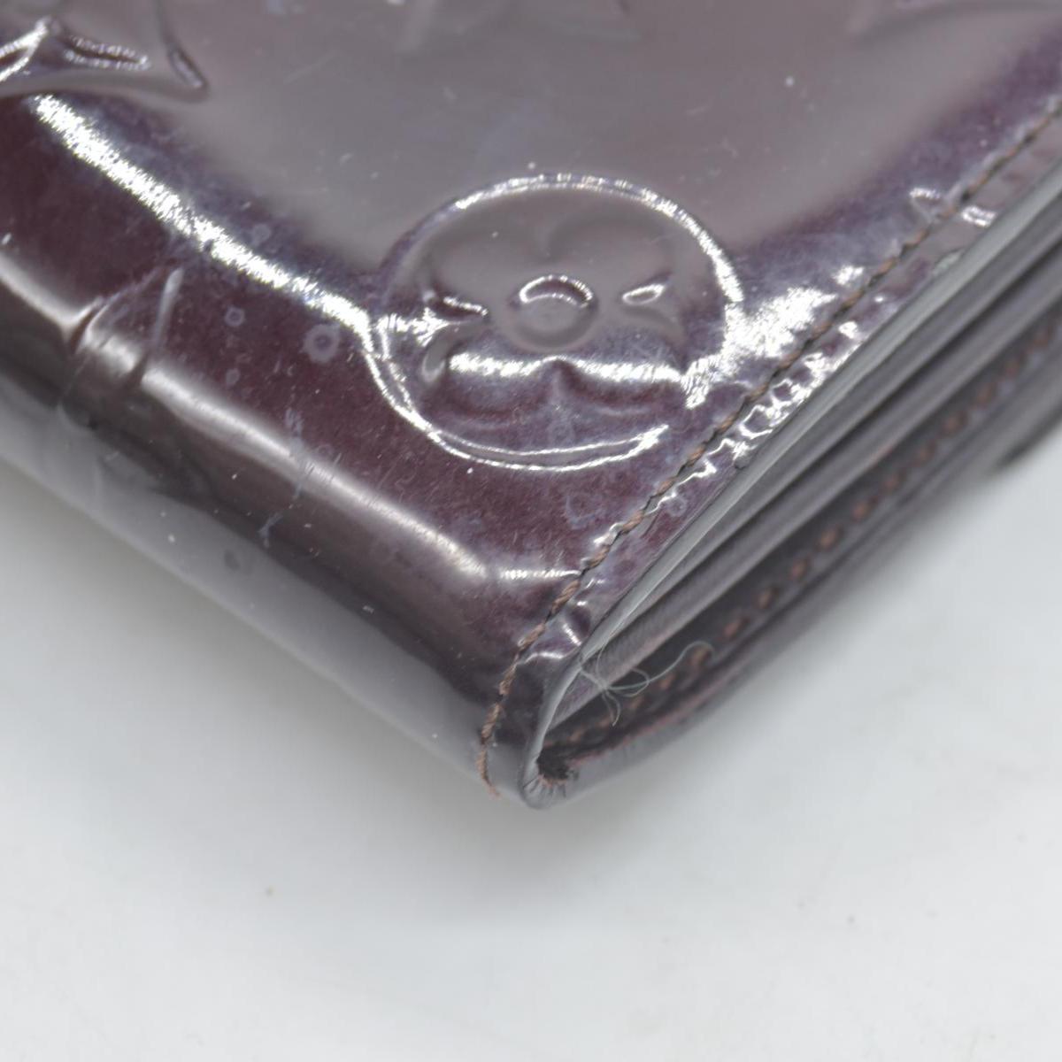 $840 Louis Vuitton Vintage Monogram Vernis Sarah Wallet Burgundy