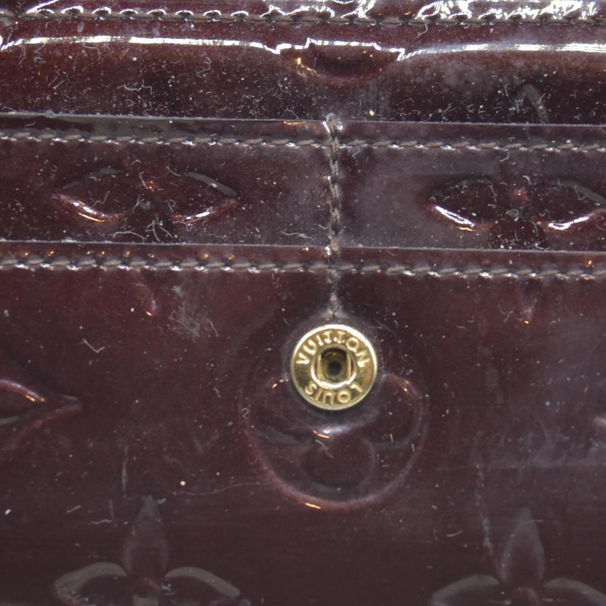 $840 Louis Vuitton Vintage Monogram Vernis Sarah Wallet Burgundy