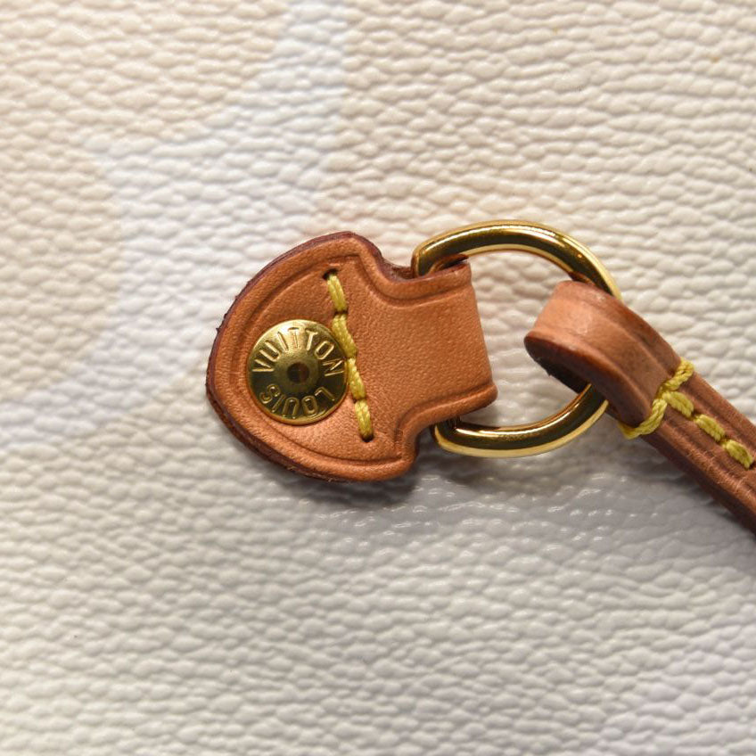 USED Louis Vuitton Monogram Giant By The Pool Neverfull MM Blue