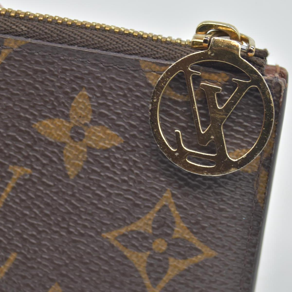 $455 Louis Vuitton Monogram Zipped Romy Card Holder