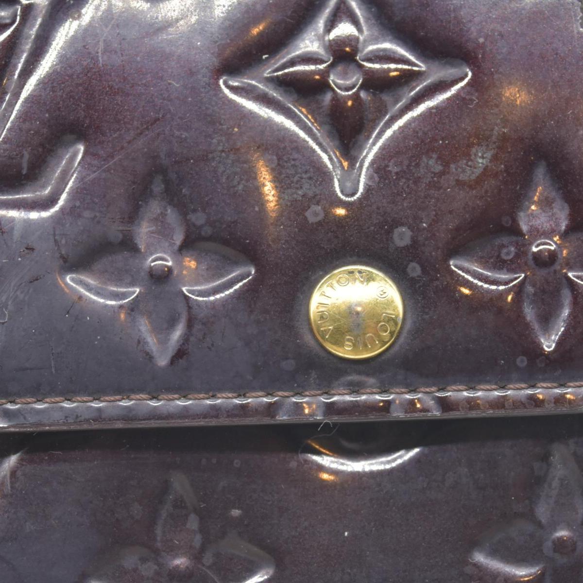 $840 Louis Vuitton Vintage Monogram Vernis Sarah Wallet Burgundy