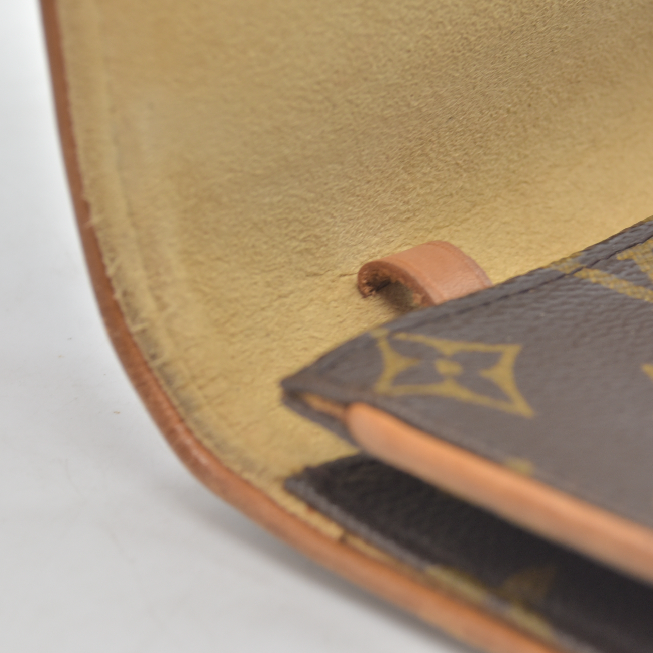 $595 2000 Louis Vuitton Monogram Pochette Twin PM Shoulder Pouch CA0050