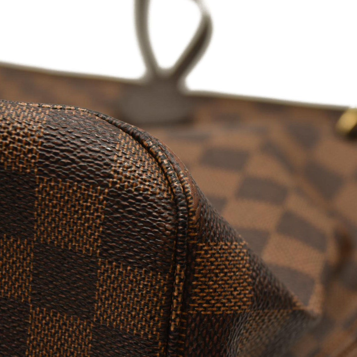 LOUIS VUITTON Damier Ebene Neverfull MM Minor Opening Wear