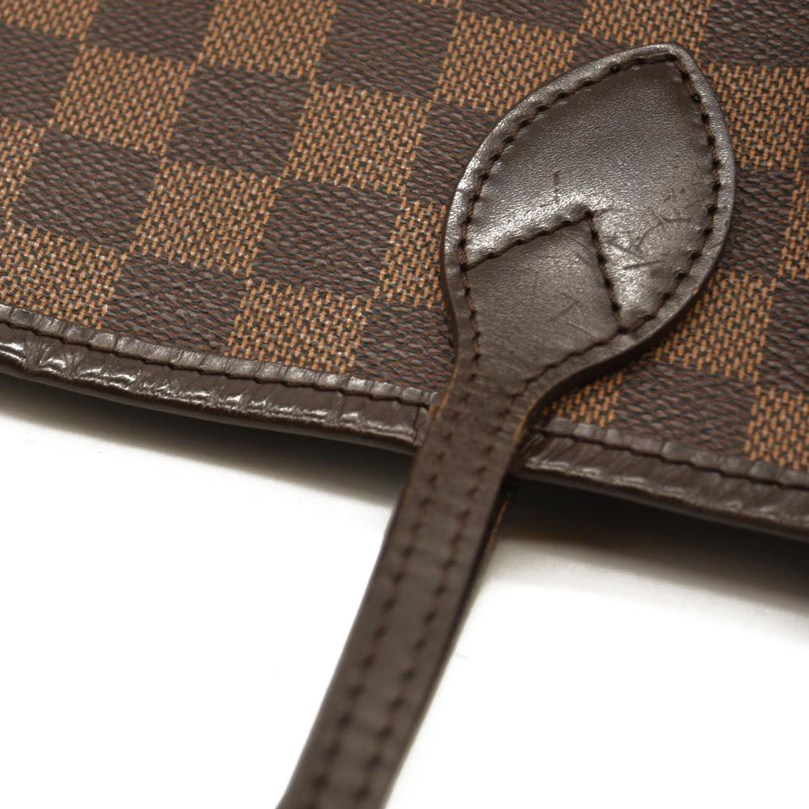 LOUIS VUITTON Damier Ebene Neverfull MM Minor Opening Wear