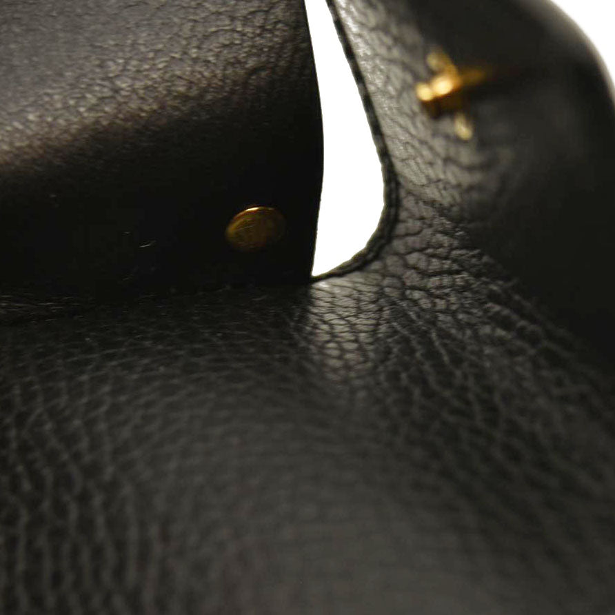 Gucci Pebbled Calfskin GG Marmont 6 Key Holder Black