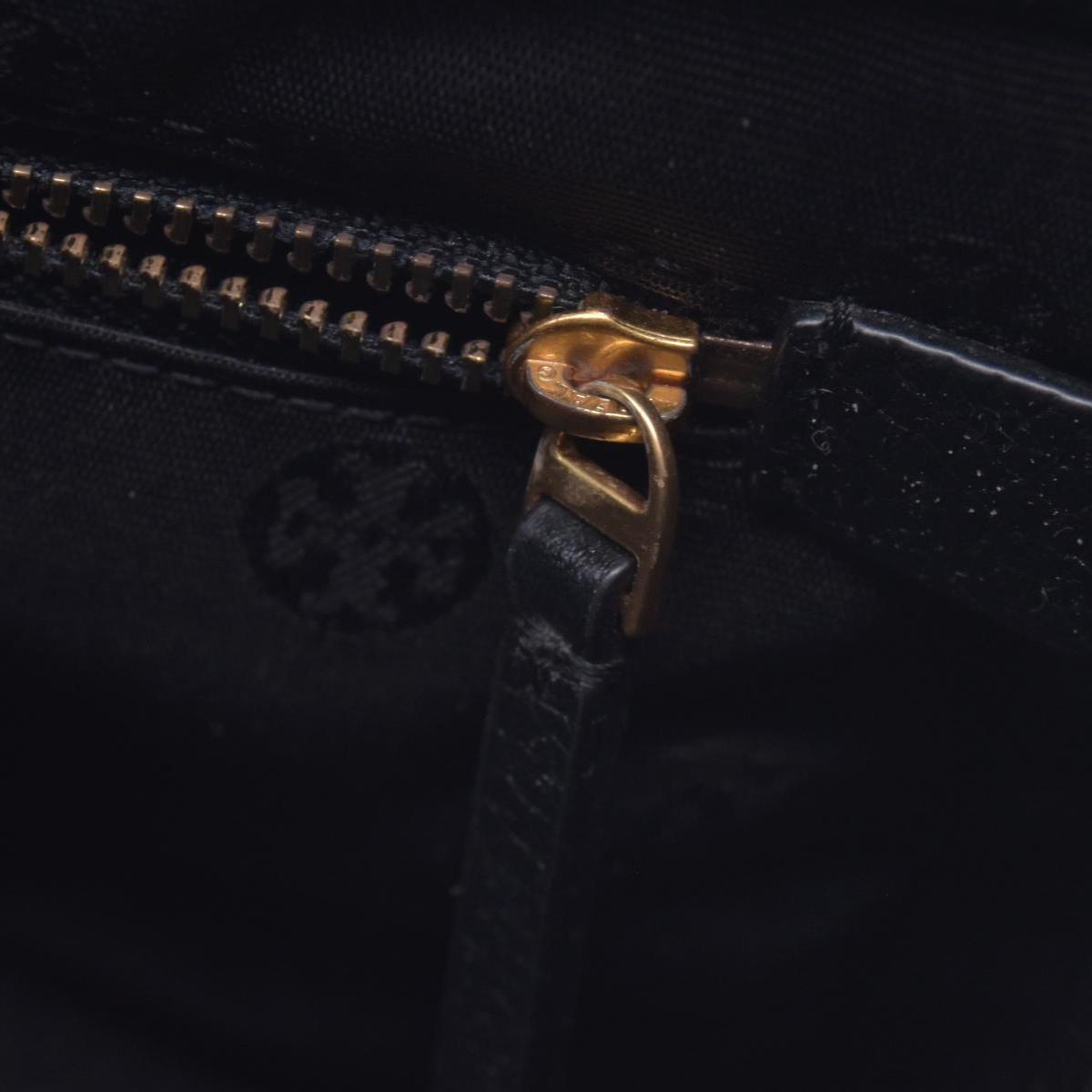 $200 Tory Burch Mercer Pebbled Zip Crossbody Bag CONSIGNMENT